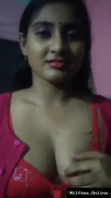 Boyfriend ka lund choosti beautiful College Girl ka XXX Clip